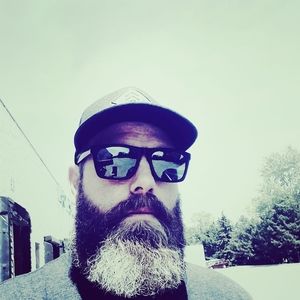 Meet your Posher, Mike